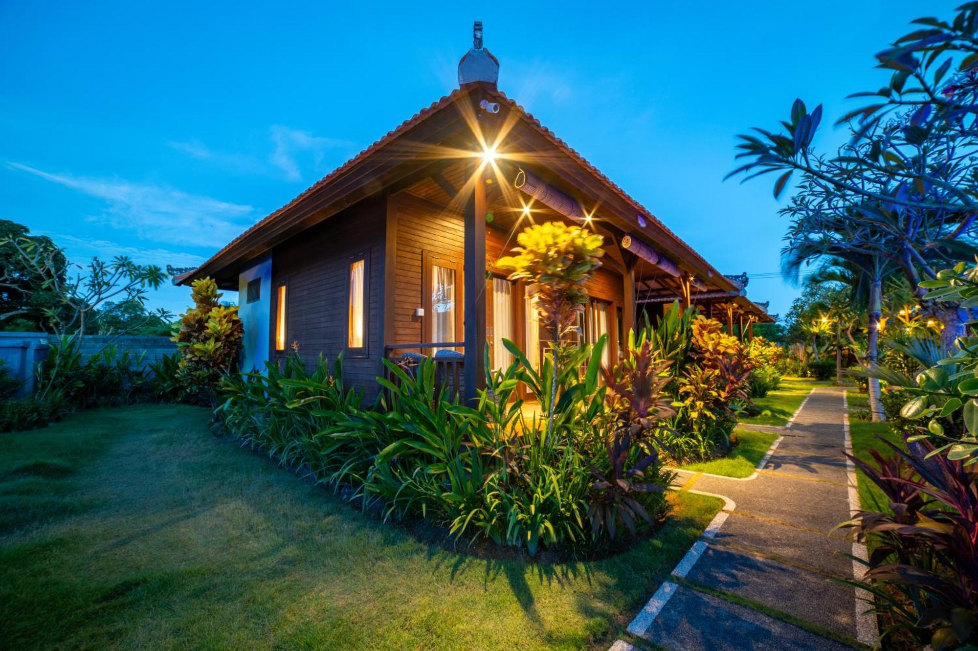 D'Puncak Villas Lembongan Nusa Lembongan Exterior foto